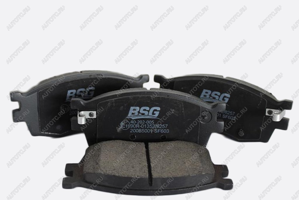 Колодки тормозные HYUNDAI Accent,i20 KIA Rio 3 (05-) передние (4шт.) BSG bsg40200014