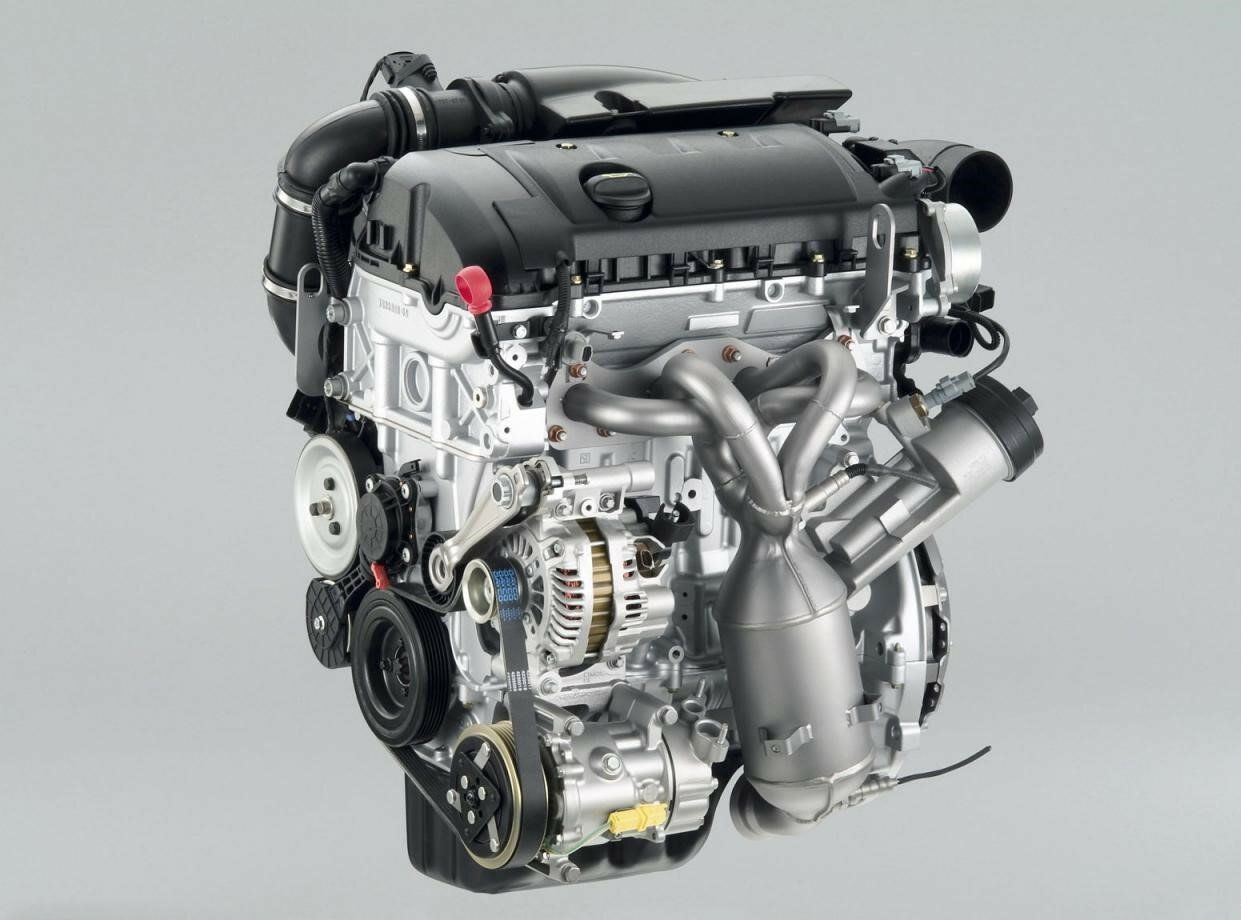 Какие двигателя комплектовались. Двигатель Пежо 308 ep6. Пежо 308 двигатель 1.6. Мотор Пежо 308 1.6 120 л.с. Двигатель Пежо 3008 1.6 турбо.