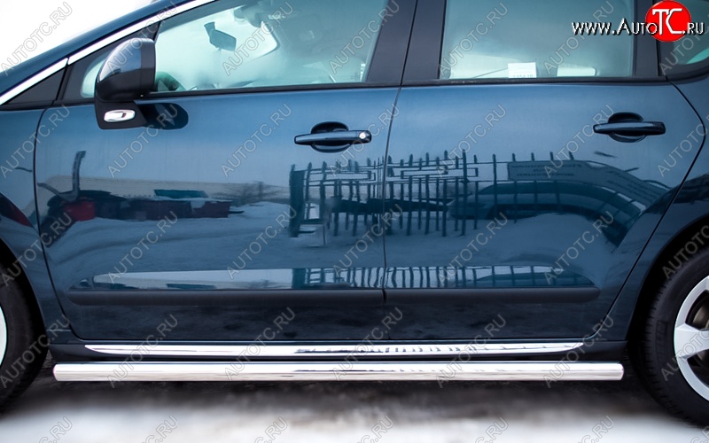 14 849 р. Защита порогов из круглой трубы диаметром 63 мм Russtal v3 Peugeot 3008 дорестайлинг (2009-2013)