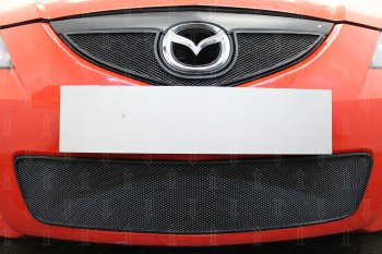 2 969 р. Защитная сетка в бампер (низ, ячейка 3х7 мм) Alfeco Стандарт Mazda 3/Axela BK рестайлинг седан (2006-2009) (Чёрная). Увеличить фотографию 1