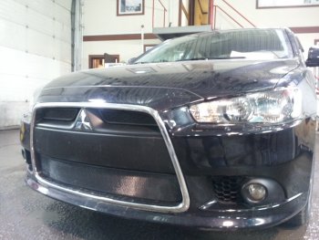 5 899 р. Защитная сетка в бампер (3 части, ячейка 3х7 мм) Alfeco Стандарт  Mitsubishi Lancer  10 (2011-2017) седан рестайлинг, хэтчбек 5 дв рестайлинг (Чёрная). Увеличить фотографию 2