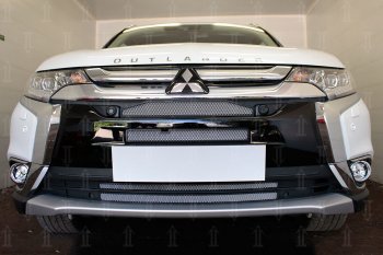 Защитная сетка в бампер (4 части, с парктроником, ячейка 3х7 мм) Alfeco Стандарт Mitsubishi Outlander GF 2-ой рестайлинг (2015-2018)  (Хром)
