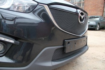 5 799 р. Защитная сетка в бампер (верх, без парктроника, ячейка 4х10 мм) Alfeco Премиум Mazda CX-5 KE дорестайлинг (2011-2014) (Чёрная). Увеличить фотографию 3