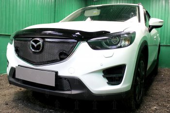 7 599 р. Защитная сетка в бампер (верх, с парктроником, ячейка 4х10 мм) Alfeco Премиум  Mazda CX-5  KE (2015-2017) (Чёрная). Увеличить фотографию 2