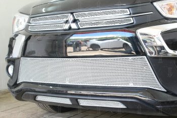 5 899 р. Защитная сетка в бампер (низ, 2 части, ячейка 4х10 мм) Alfeco Премиум Mitsubishi ASX 2-ой рестайлинг (2017-2020) (Хром). Увеличить фотографию 3
