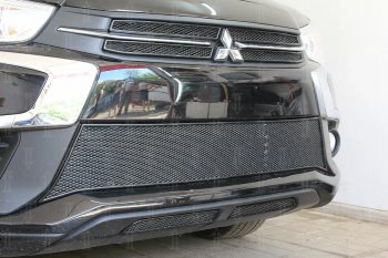 10 899 р. Защитная сетка в бампер (верх, 4 части, ячейка 4х10 мм) Alfeco Премиум  Mitsubishi ASX (2017-2020) (Чёрная). Увеличить фотографию 3