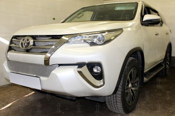 5 249 р. Защитная сетка в бампер (низ, ячейка 4х10 мм) Стрелка11 Премиум Toyota Fortuner AN160 дорестайлинг (2015-2020) (Хром). Увеличить фотографию 4