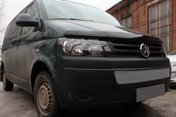 4 299 р. Защитная сетка в бампер (низ, ячейка 4х10 мм) Стрелка11 Премиум Volkswagen Transporter T5 рестайлинг (2009-2015) (Хром). Увеличить фотографию 2