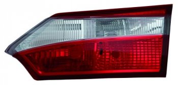 1 639 р. Правый фонарь задний (внутренний) BodyParts Toyota Corolla E180 дорестайлинг (2013-2016). Увеличить фотографию 1