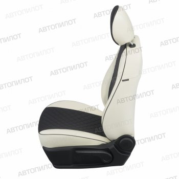 13 999 р. Чехлы сидений (экокожа) Автопилот Ромб  CITROEN C4 (2011-2018) (белый/черный). Увеличить фотографию 3