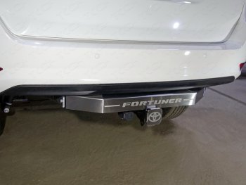 19 449 р. Фаркоп (тягово-сцепное устройство) ТСС Тюнинг  Toyota Fortuner  AN160 (2015-2020) (оцинкованный, крюк Е, надпись Fortuner). Увеличить фотографию 1