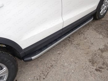 Пороги алюминиевые с пластиковой накладкой (карбон, серые) 1720 мм, ТСС Тюнинг Audi Q3 8U дорестайлинг (2011-2015)