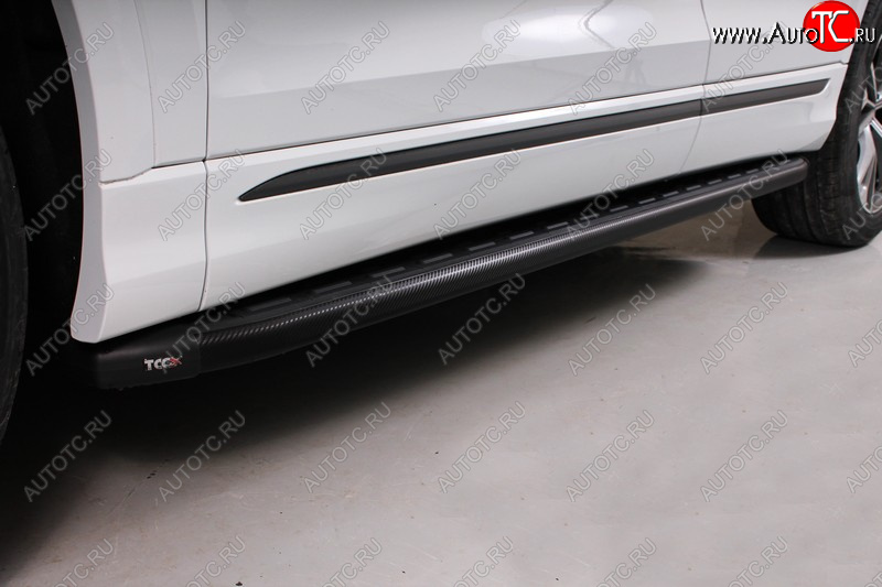 30 999 р. Пороги алюминиевые с пластиковой накладкой ТСС Тюнинг  Audi Q8  4MN (2018-2024) (карбон черный)