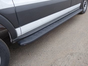 Правый порог алюминиевый с пластиковой накладкой ТСС Тюнинг Ford Transit Connect (2013-2018)  (карбон черный)