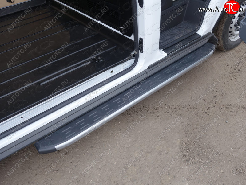 10 649 р. Порог правый алюминиевый с пластиковой накладкой, ТСС Тюнинг  Ford Transit Connect (2013-2018) (карбон)