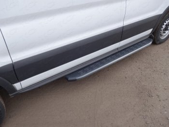 10 649 р. Правый порог алюминиевый с пластиковой накладкой, ТСС Тюнинг  Ford Transit Connect (2013-2018) (карбон). Увеличить фотографию 1