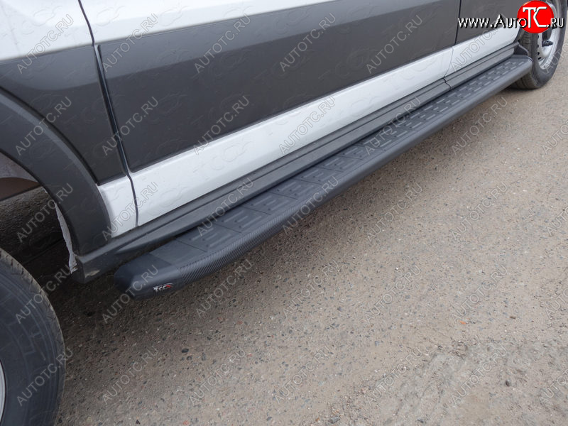 15 499 р. Левый порог алюминиевый с пластиковой накладкой, ТСС Тюнинг  Ford Transit Connect (2013-2018) (карбон)
