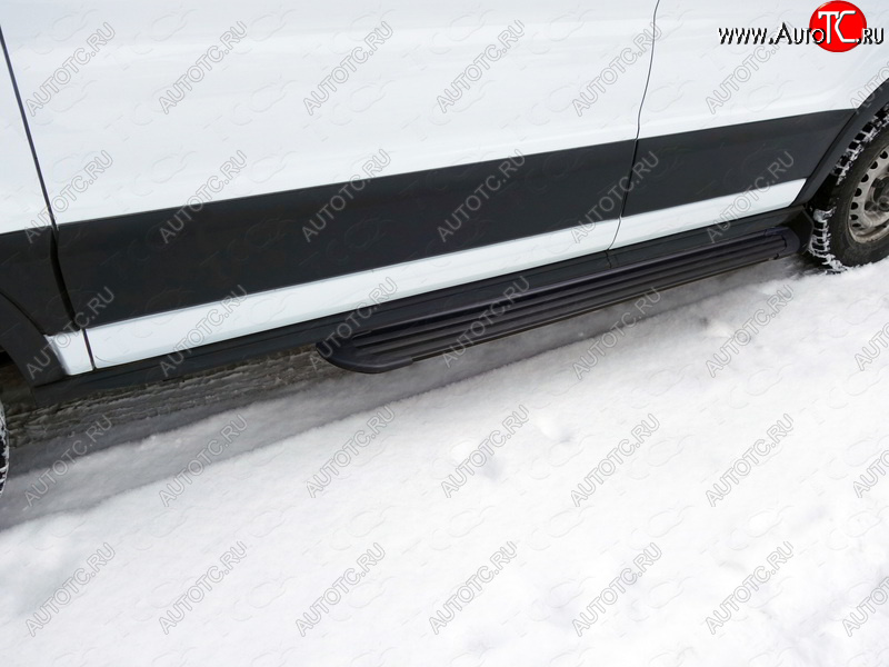 10 649 р. Порог левый алюминиевый Slim Line Black, ТСС Тюнинг  Ford Transit Connect (2013-2018) ( Slim Line Black)