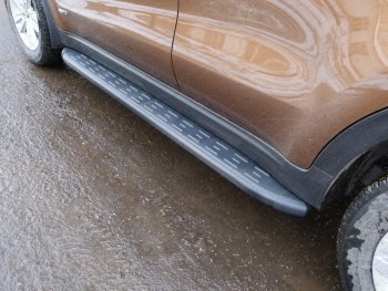 Пороги алюминиевые с пластиковой накладкой ТСС Тюнинг KIA (КИА) Sportage (Спортаж)  4 QL (2018-2022) 4 QL рестайлинг  (карбон черные)