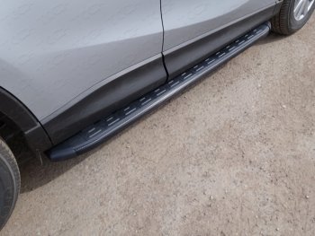 Пороги алюминиевые с пластиковой накладкой ТСС Тюнинг Mazda (Мазда) CX-5 (ЦХ-5)  KE (2015-2017) KE рестайлинг  (карбон черные)