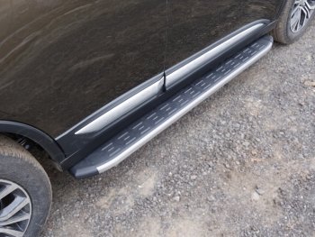 Пороги алюминиевые с пластиковой накладкой, ТСС Тюнинг Mitsubishi (Митсубиси) Outlander (Аутлэндэр)  GF (2015-2018) GF 2-ой рестайлинг  (карбон серые)