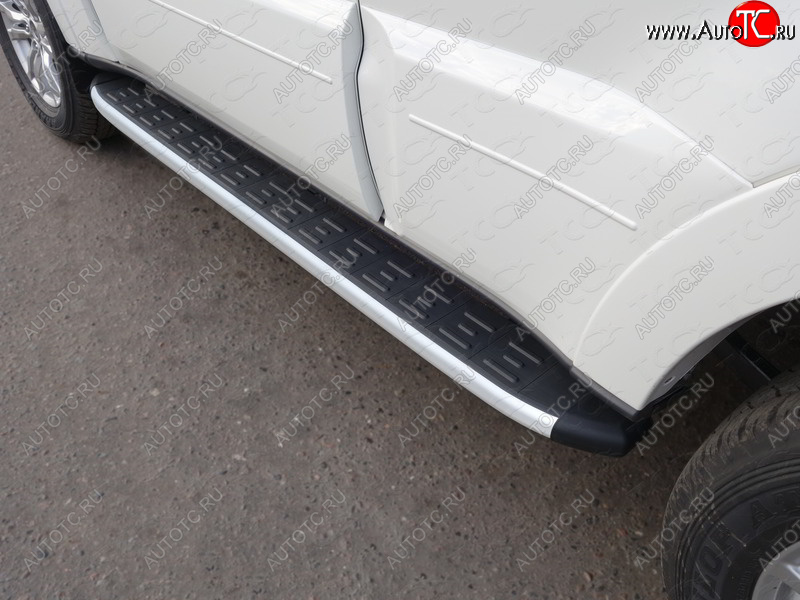 19 999 р. Пороги алюминиевые с пластиковой накладкой ТСС Тюнинг  Mitsubishi Pajero  4 V80 (2011-2014) (серые)