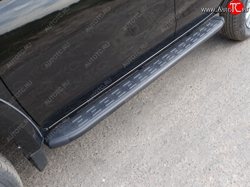21 349 р. Пороги алюминиевые с пластиковой накладкой ТСС Тюнинг  Mitsubishi L200  5 KK,KL (2015-2019) (карбон черные)