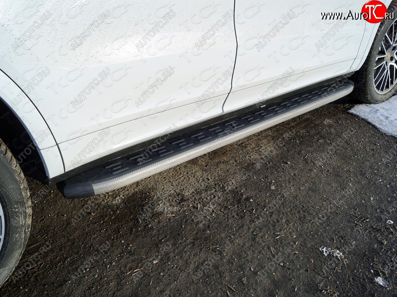 21 349 р. Пороги алюминиевые с пластиковой накладкой ТСС Тюнинг Porsche Cayenne PO536 (2018-2024) (карбон серые)