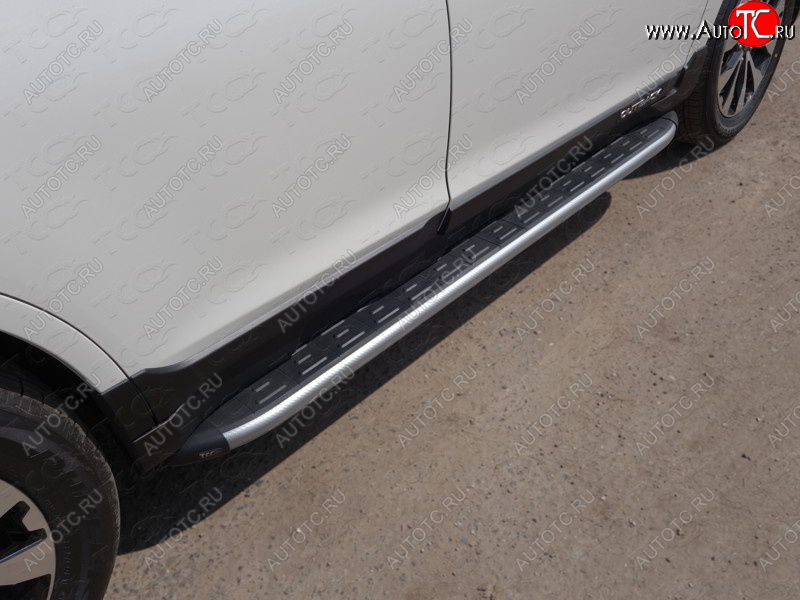 21 349 р. Пороги алюминиевые с пластиковой накладкой, ТСС Тюнинг  Subaru Outback  BS/B15 (2017-2021) (карбон серебро)