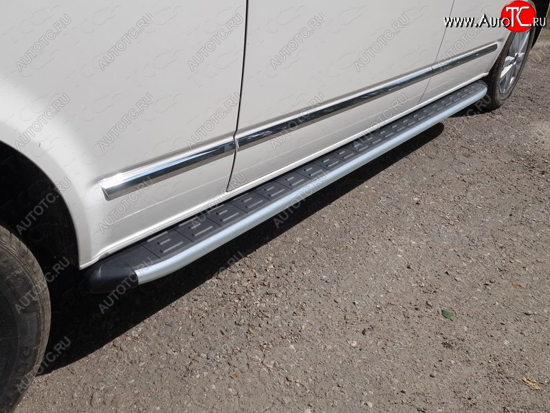 32 999 р. Пороги алюминиевые с пластиковой накладкой, ТСС Тюнинг  Volkswagen Caravelle  T6 (2015-2019) (карбон)