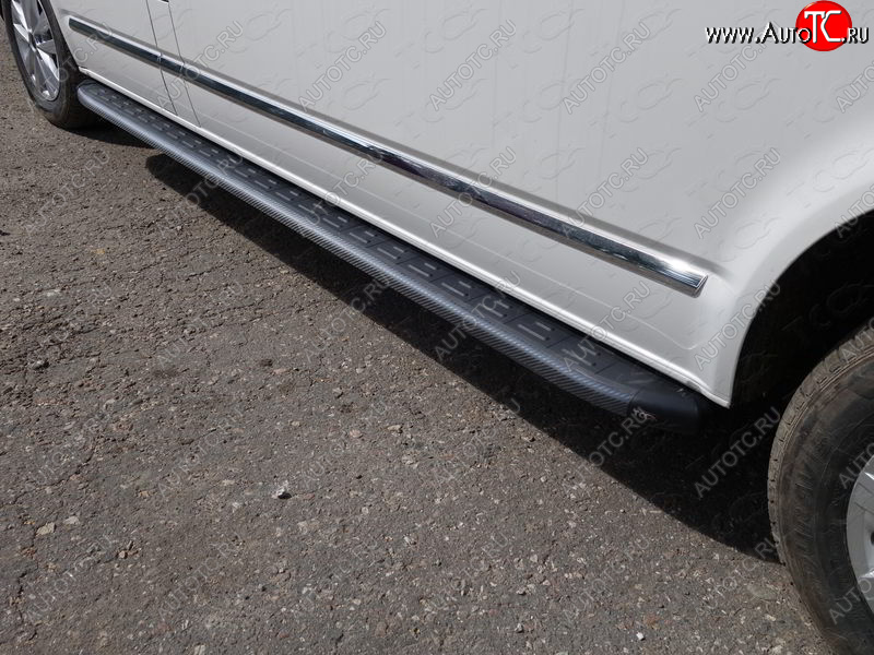 32 999 р. Пороги алюминиевые с пластиковой накладкой ТСС Тюнинг  Volkswagen Caravelle  T6 (2015-2019) (карбон черные)