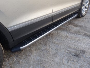 Пороги алюминиевые с пластиковой накладкой ТСС Тюнинг Volkswagen (Волксваген) Tiguan (Тигуан)  Mk2 (2016-2020) Mk2 дорестайлинг  (карбон серые)