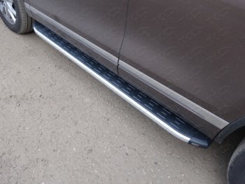 Пороги алюминиевые с пластиковой накладкой ТСС Тюнинг Volkswagen Touareg NF рестайлинг (2014-2018)  (серые)