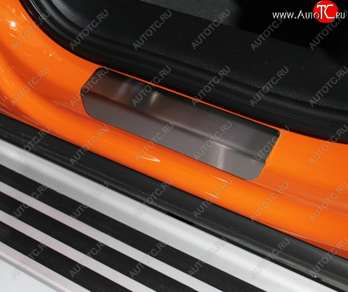 2 269 р. Накладки на задние порожки (нержавейка) ТСС Тюнинг  Audi Q3  F3 (2018-2022) (шлифованный лист)