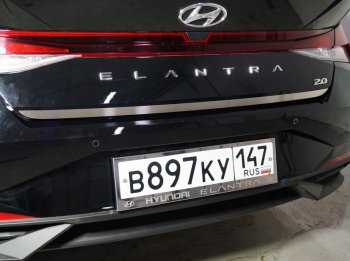 2 059 р. Накладка на заднюю дверь, ТСС Тюнинг  Hyundai Elantra  CN7 (2020-2023) (Лист шлифованный). Увеличить фотографию 1