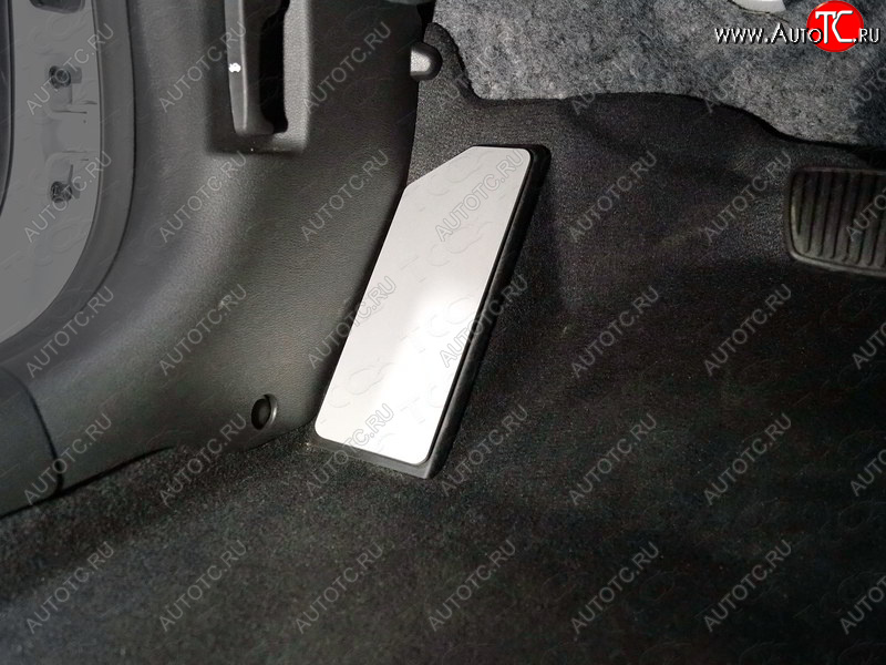 679 р. Накладка площадки левой ноги, ТСС Тюнинг  Hyundai Sonata  LF (2017-2019) (лист алюминий 4мм)