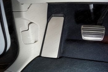 1 099 р. Накладка площадки левой ноги, ТСС Тюнинг  Porsche Cayenne  PO536 (2018-2024) (лист алюминий 4мм). Увеличить фотографию 1