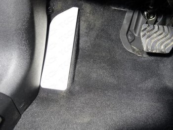 1 099 р. Накладка площадки левой ноги, ТСС Тюнинг Renault Koleos 2 (2016-2024) (лист алюминий 4мм). Увеличить фотографию 1
