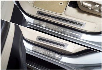 5 299 р. Накладки на пороги, ТСС Тюнинг  Toyota Land Cruiser  J300 (2021-2024) (лист шлифованный надпись Toyota). Увеличить фотографию 1