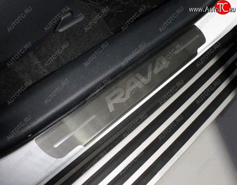4 699 р. Накладки на пороги, ТСС Тюнинг  Toyota RAV4  XA50 (2018-2024) (лист шлифованный надпись RAV4)