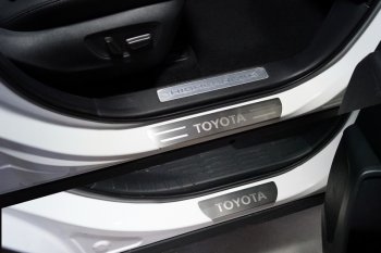 4 799 р. Накладки на пороги, ТСС Тюнинг  Toyota Highlander  XU70 (2020-2024) (лист шлифованный надпись Toyota). Увеличить фотографию 1