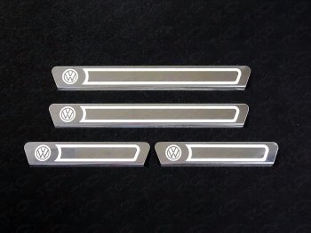 3 499 р. Накладки на пороги внешние, ТСС Тюнинг  Volkswagen Polo  5 (2015-2020) (лист шлифованный логотип Volkswagen). Увеличить фотографию 1
