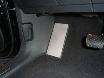 679 р. Накладка площадки левой ноги, ТСС Тюнинг  Volkswagen Teramont  CA1 (2016-2020) (лист алюминий 4мм). Увеличить фотографию 1