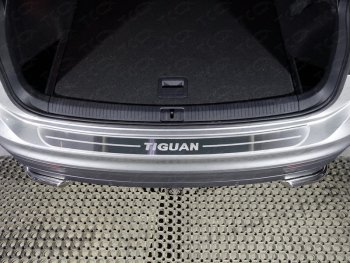 3 099 р. Накладка на задний бампер, ТСС Тюнинг  Volkswagen Tiguan  Mk2 (2016-2022) (лист шлифованный надпись Tiguan). Увеличить фотографию 1