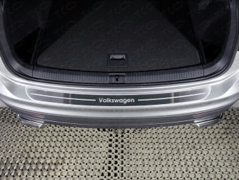 3 099 р. Накладка на задний бампер, ТСС Тюнинг  Volkswagen Tiguan  Mk2 (2016-2022) ( шлифованный надпись Volkswagen). Увеличить фотографию 1