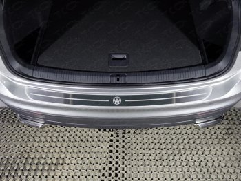 3 099 р. Накладка на задний бампер ТСС Тюнинг  Volkswagen Tiguan  Mk2 (2016-2020) (лист шлифованный логотип VW). Увеличить фотографию 1