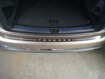 4 099 р. Накладка на задний бампер, ТСС Тюнинг  Volkswagen Touareg  CR (2018-2024) (лист шлифованный надпись Touareg). Увеличить фотографию 1