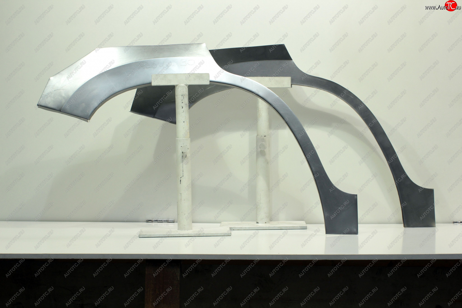 7 999 р. Задние ремонтные арки (комплект) AUTOFERRUM Toyota RAV4 XA30 5 дв. 2-ой рестайлинг (2010-2013) (Холоднокатаная сталь 0,8 мм)