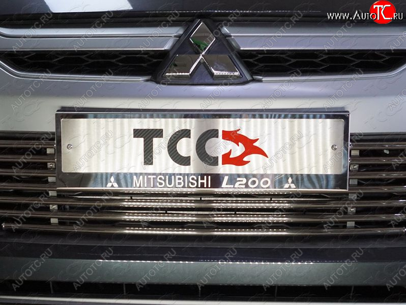 4 999 р. Рамка гос. номера ТСС Тюнинг  Mitsubishi L200  5 KK,KL (2018-2022) (нержавейка)
