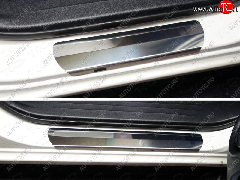 3 499 р. Накладки на пороги лист зеркальный черный, ТСС Тюнинг  Toyota Hilux  AN120 (2020-2024) (черный)